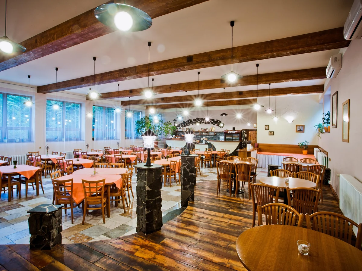 Spacious restaurant interior painting in Coventry