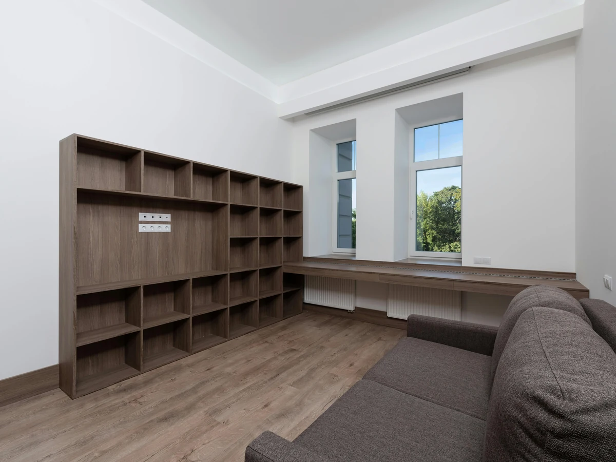 interior-painting-room-large-brown-godiva-decorators Large interior room with brown tones painted by Godiva Decorators